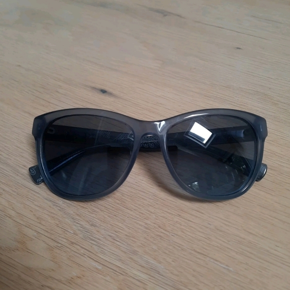 Ralph Lauren Blue Full Rim Sunglasses - Picture 5 of 6